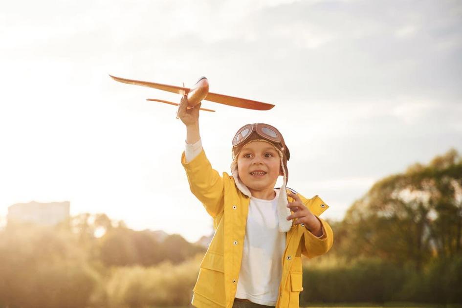 50 Frases para Celebrar o Dia do Aviador em 23 de Outubro