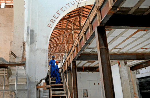 Setec lança edital para concessão de espaços no mezanino do Mercado Municipal