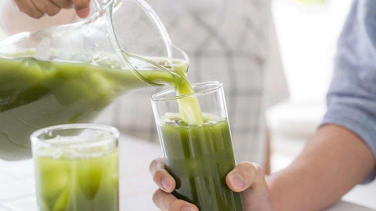 Suco para Limpar o Intestino e Desinchar com 3 Ingredientes